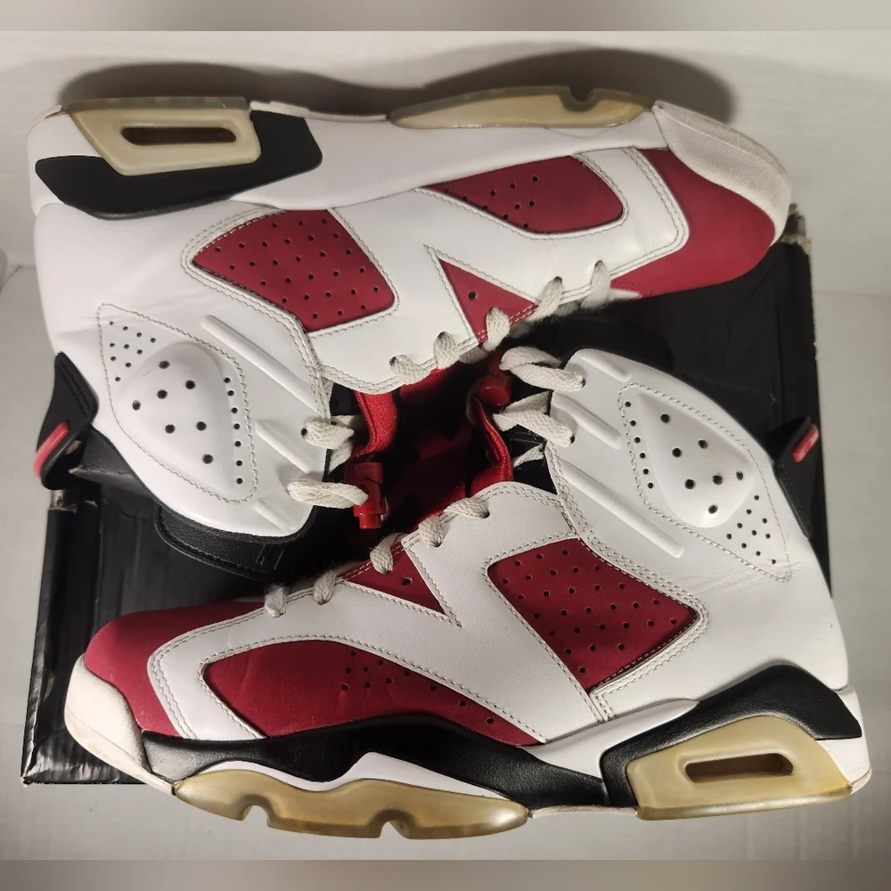 Men's Air Jordan Retro 6 Carmine Sneakers - Picture 5 of 9